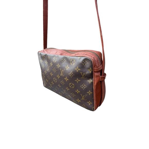 Louis Vuitton Monogram Vintage Crossbody Camera Bag Brown Leather – Rare Model - Picture 7 of 12